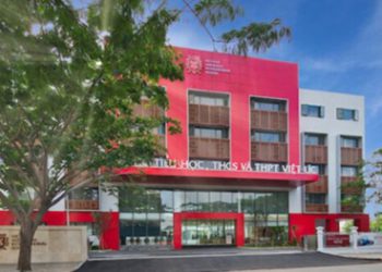 Vụ suất ăn có giòi ở trường Quốc tế Việt Úc: Sự cố mang tính chất mùa vụ?