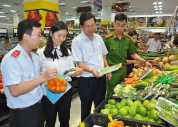 Tăng cường thanh tra, xử lý nghiêm các vi phạm về an toàn thực phẩm