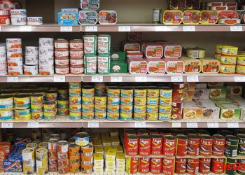 Cách dự trữ thực phẩm an toàn trước khi mùa mưa bão