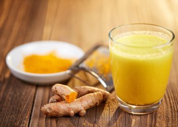 4 loại thức uống từ nghệ giúp thải độc cơ thể