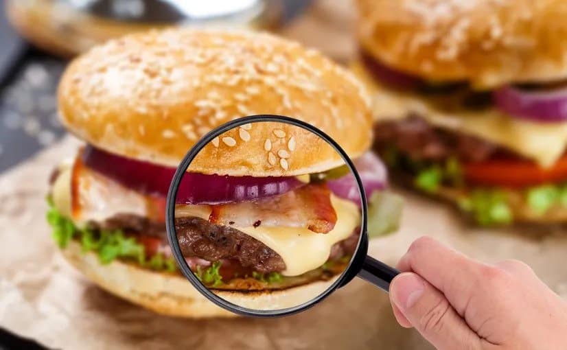 Mọi người nên chọn mua thực phẩm tươi sạch, có nguồn gốc rõ ràng. Tránh mua hàng trôi nổi, không nhãn mác.
